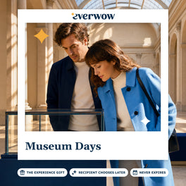 Everwow Museum Days experience gift photo in a frame, studying a museum exhibit