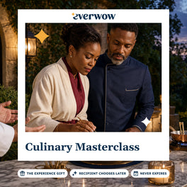 Everwow Culinary Masterclass experience gift photo in a frame, couple plating a dish