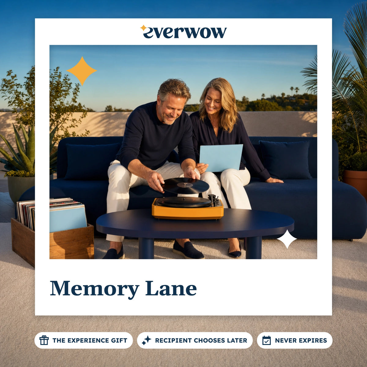Everwow Memory Lane experience gift photo in a frame, vinyl on the terrace