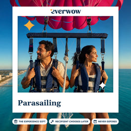 Everwow Parasailing experience gift photo in a frame, couple above the sea
